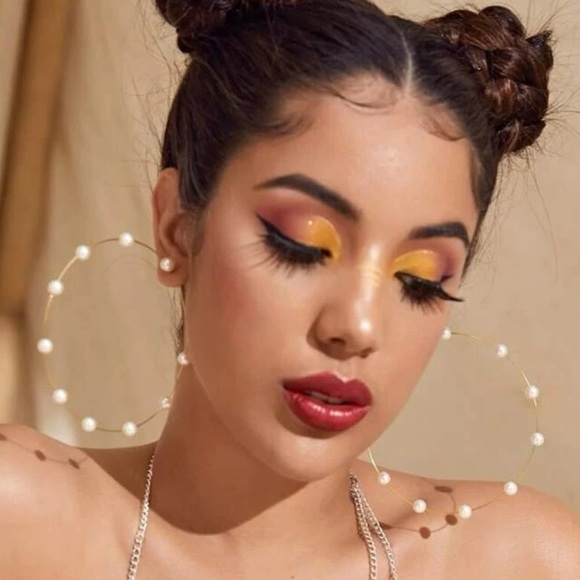 New Zara Large Threader Hoop Statement Earrings ~ Boho Pearl Accents ~ Hoops - Picture 12 of 14